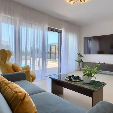 Esmeralda Ii Comfortable Villa