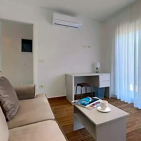 Esmeralda Ii Comfortable Novigrad Istria