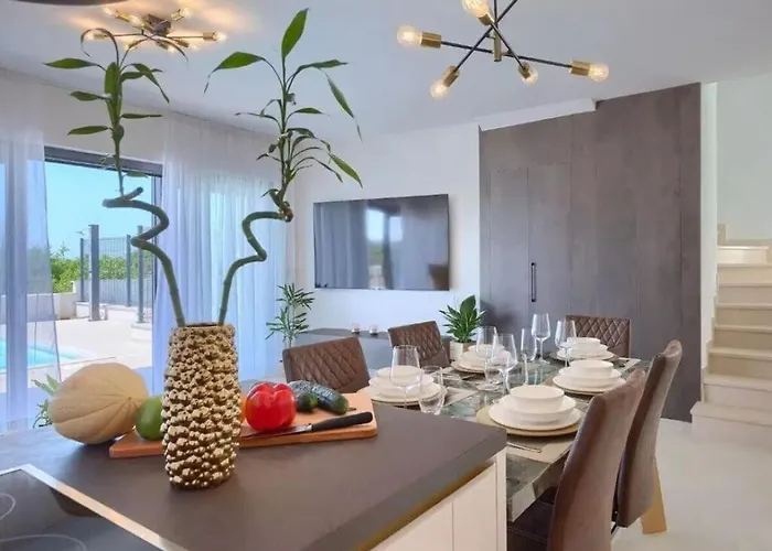 Esmeralda Ii Comfortable Novigrad Istria