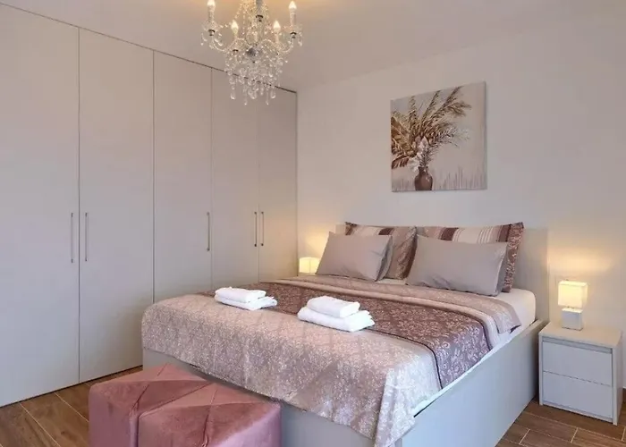 Esmeralda Ii Comfortable Novigrad Istria