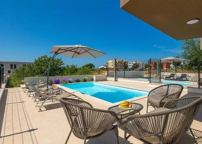 Esmeralda Ii Comfortable Villa