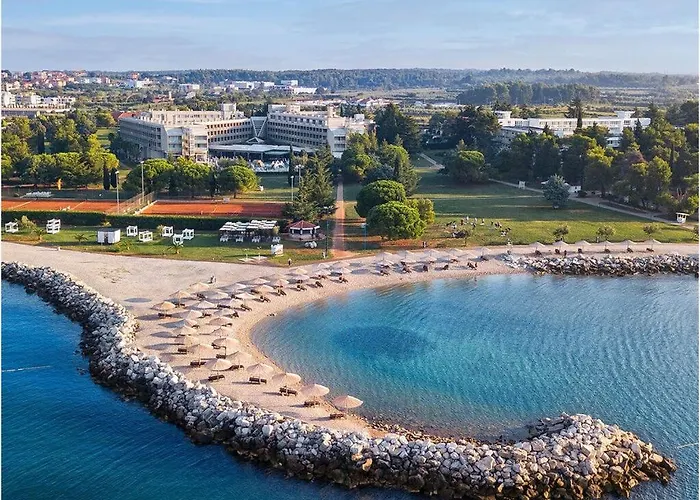 Villa Esmeralda Ii Comfortable Novigrad Istria