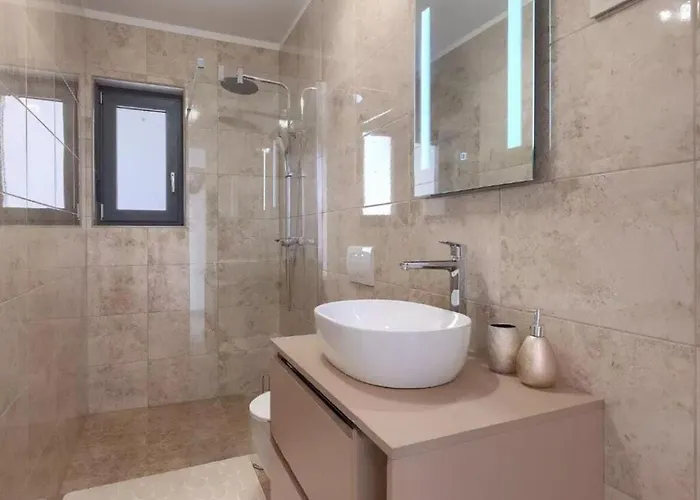 Esmeralda Ii Comfortable Novigrad Istria